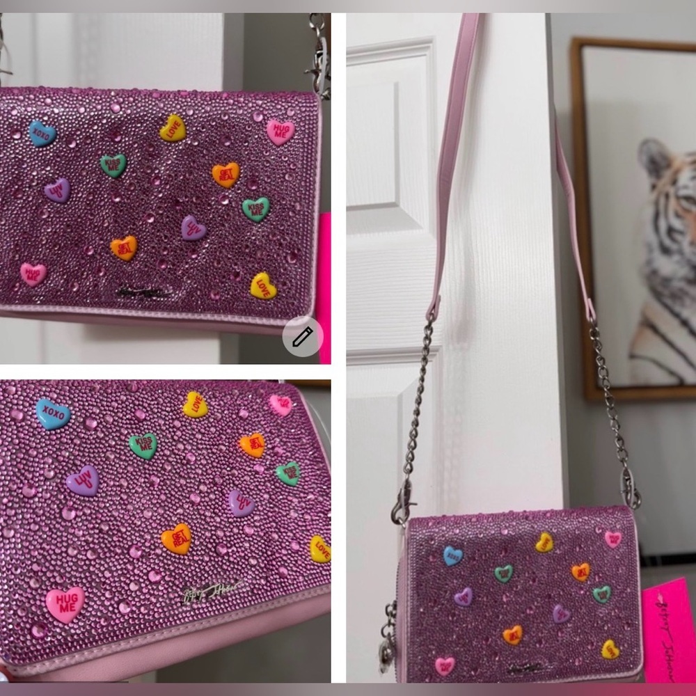 NWT💕Betsey Johnson Candy Conversation Heart Crossbody removable strap